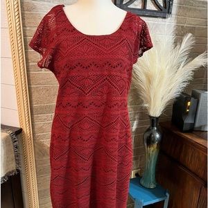 Women’s large maroon cap sleeve dress